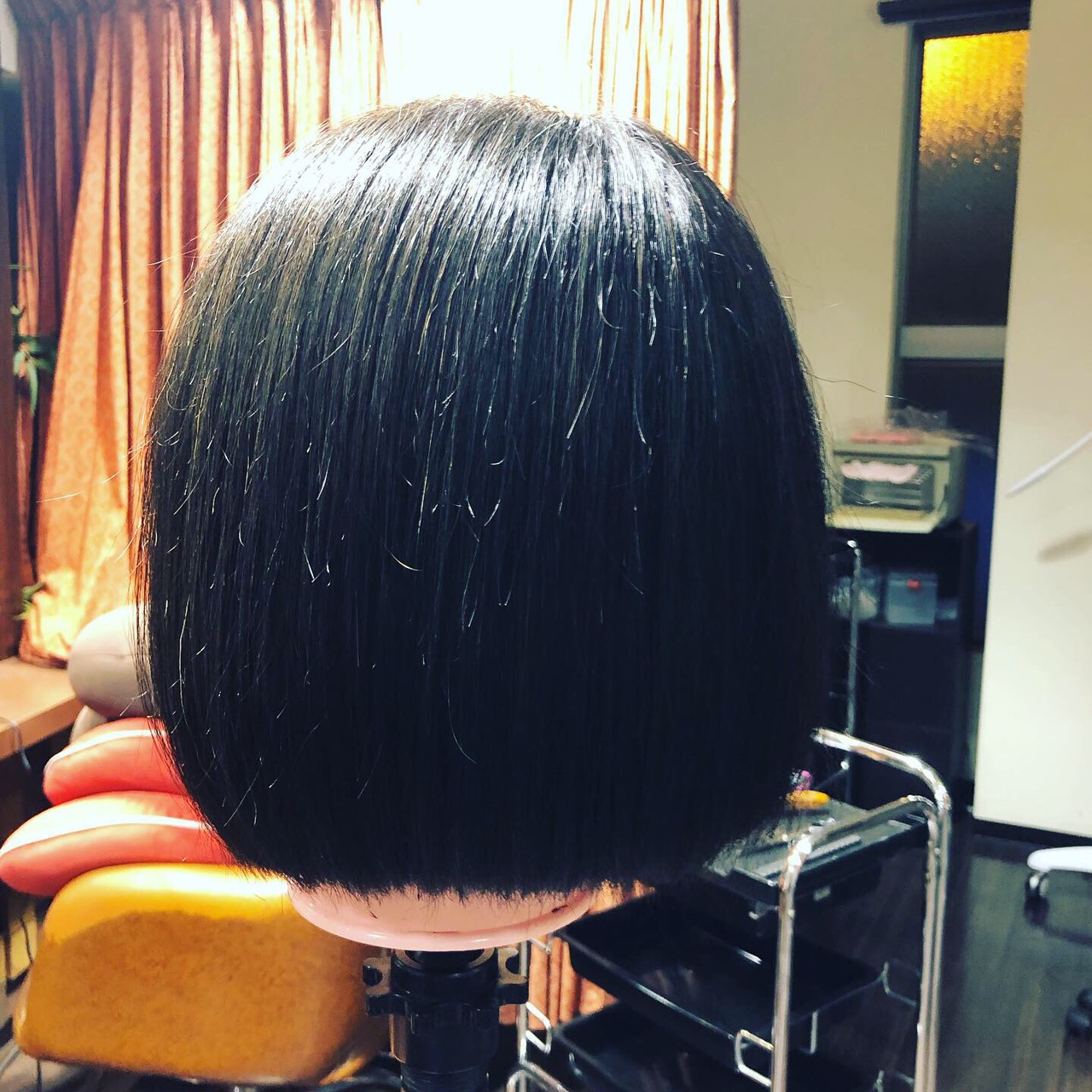 カット練習始まりました( ;∀;)
